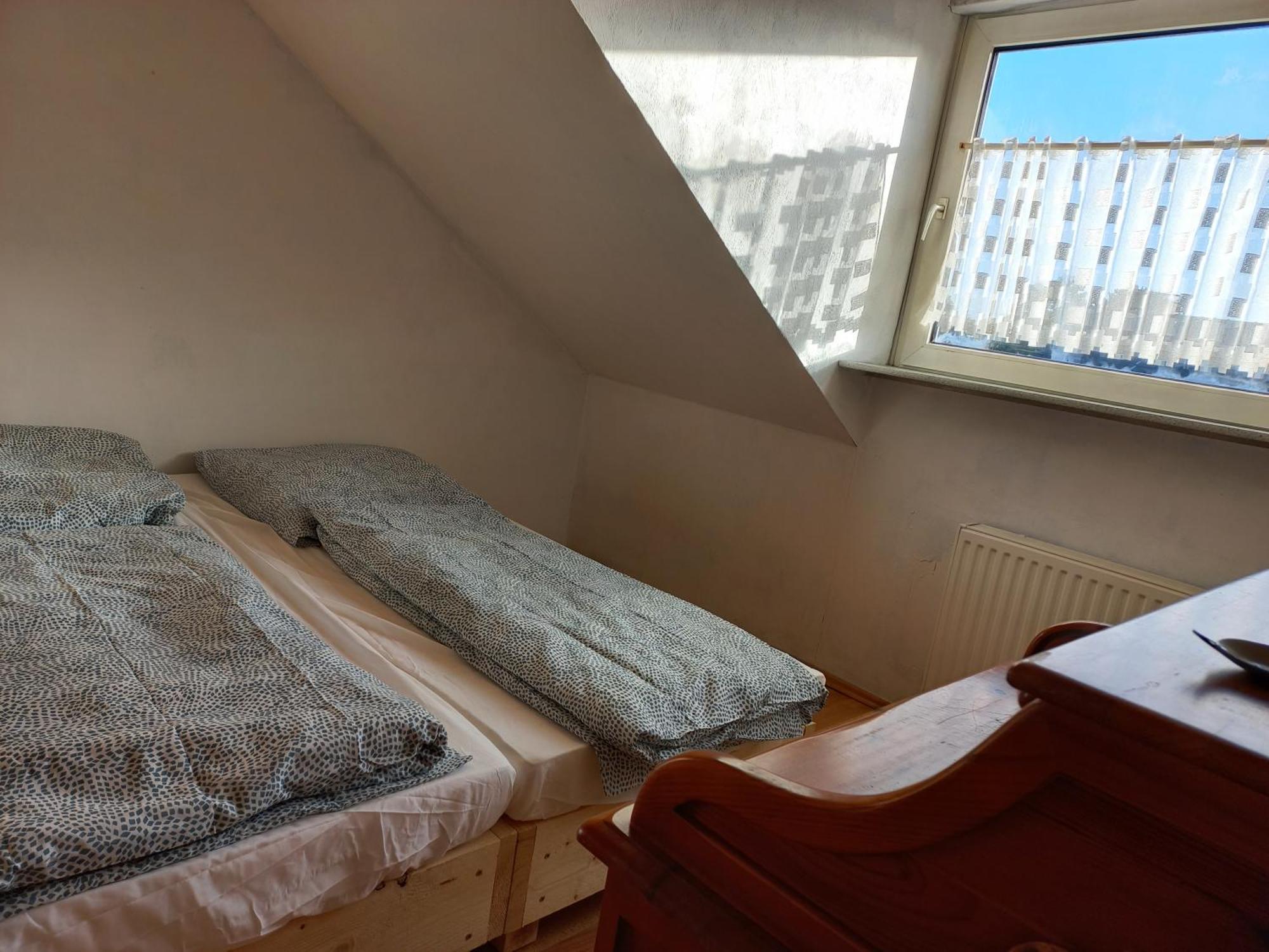 Hoteliving Duesseldorf Airport Ράτινγκεν Δωμάτιο φωτογραφία